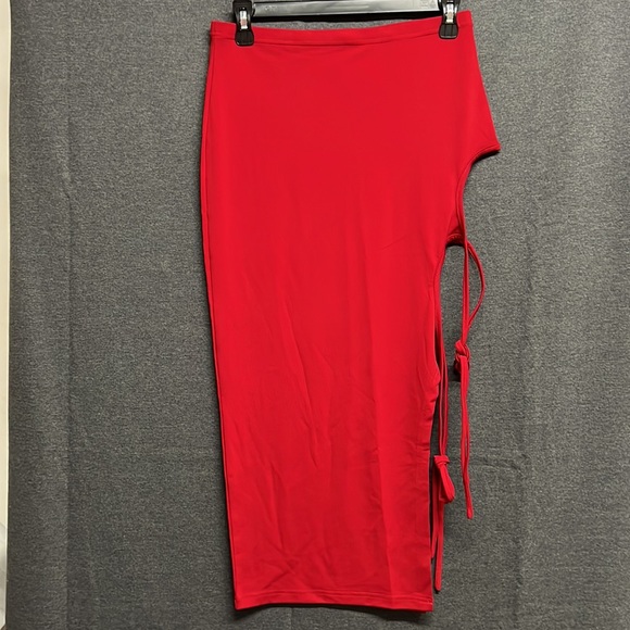 NEW SHEIN SXY Solid Tie Side Pencil Skirt, Red  - Size M - Picture 5 of 10